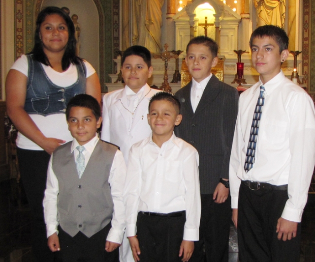 Congratulations to our students who made their First Communion today!